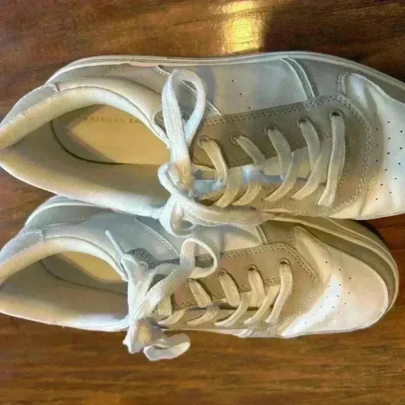 American Eagle Tan and White Platform Sneakers Women’s Size 7 - Picture 6 of 8